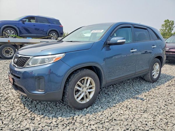 2014 KIA SORENTO Base/ LX