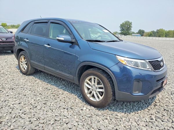2014 KIA SORENTO Base/ LX