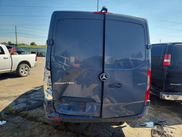 2021 MERCEDES-BENZ SPRINTER 907 (VS30)