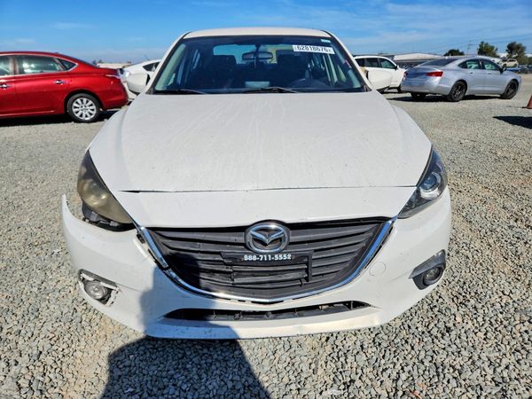 2015 MAZDA 3