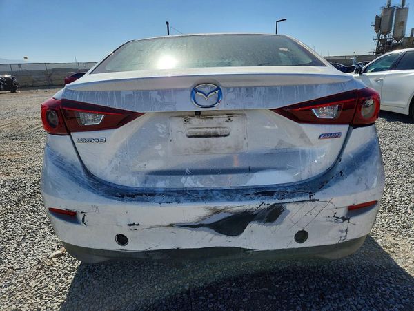 2015 MAZDA 3
