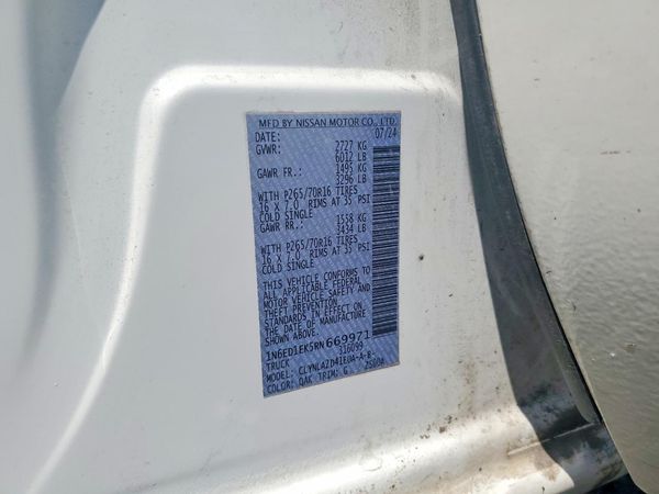2024 NISSAN FRONTIER