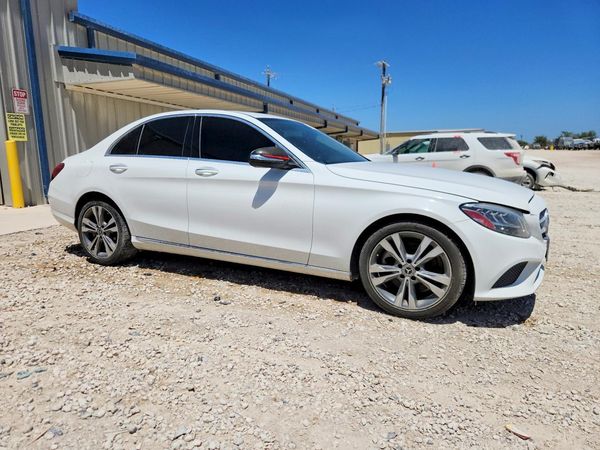 2019 MERCEDES-BENZ C C300