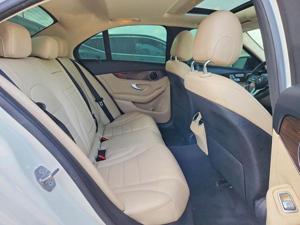 2019 MERCEDES-BENZ C C300
