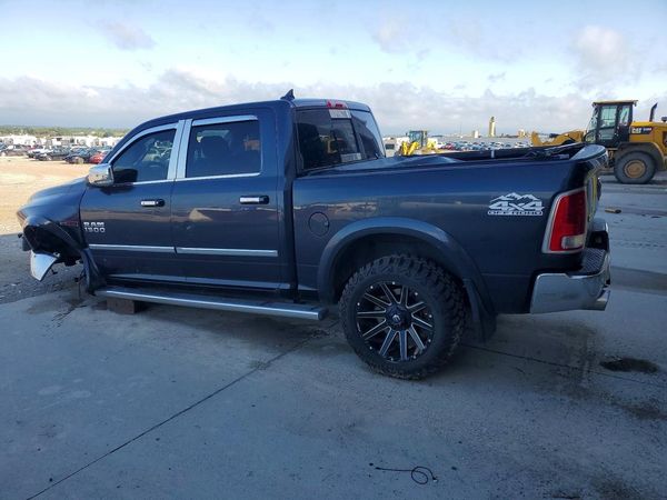 2015 RAM 1500 LARAMIE CREW CAB 4X4