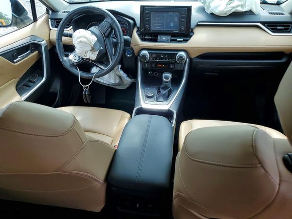 2021 TOYOTA RAV4 XLE Premium HV