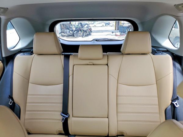 2021 TOYOTA RAV4 XLE Premium HV