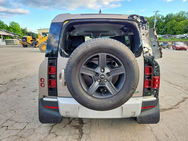 2023 LAND ROVER DEFENDER 110 Standard
