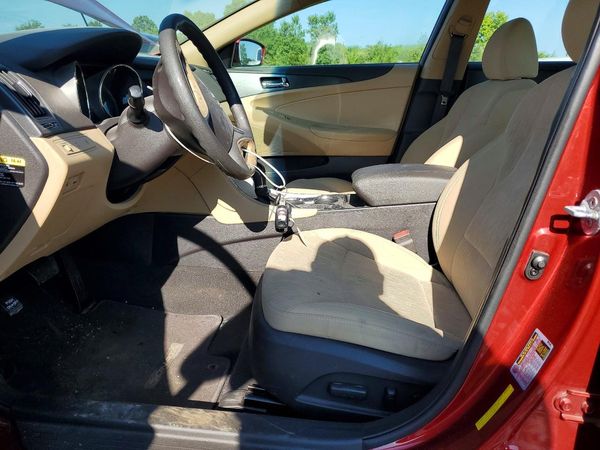 2013 HYUNDAI SONATA