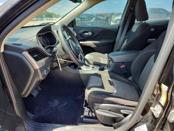 2017 JEEP CHEROKEE SPORT FWD