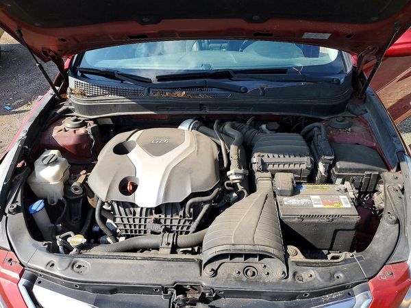 2012 HYUNDAI SONATA Middle level