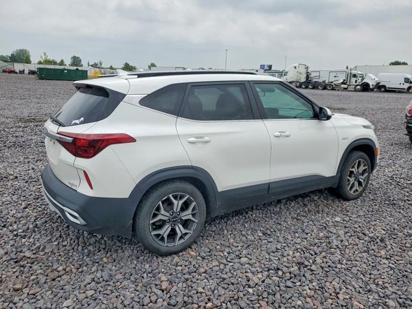 2022 KIA SELTOS EX