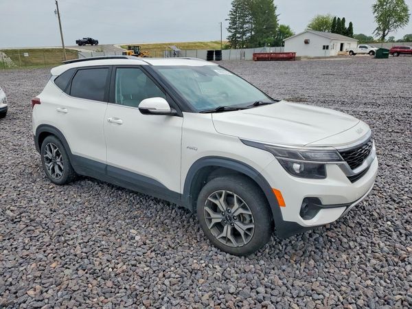 2022 KIA SELTOS EX