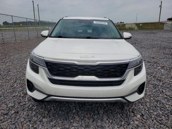 2022 KIA SELTOS EX