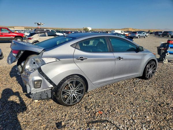 2015 HYUNDAI ELANTRA