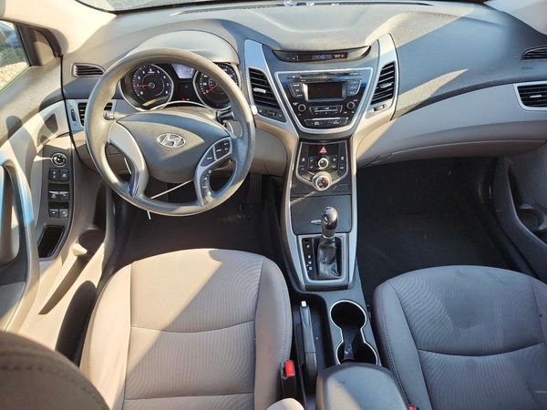2015 HYUNDAI ELANTRA