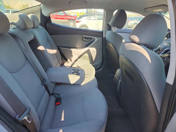 2015 HYUNDAI ELANTRA