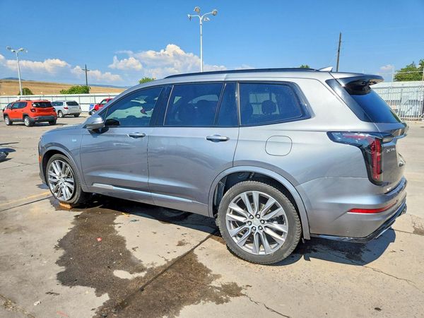 2020 CADILLAC XT6