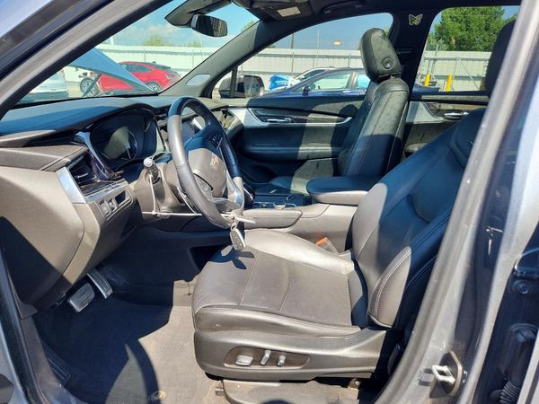 2020 CADILLAC XT6