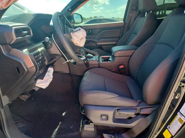 2025 TOYOTA TACOMA
