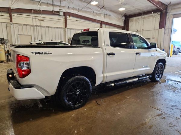 2019 TOYOTA TUNDRA SR5 Grade