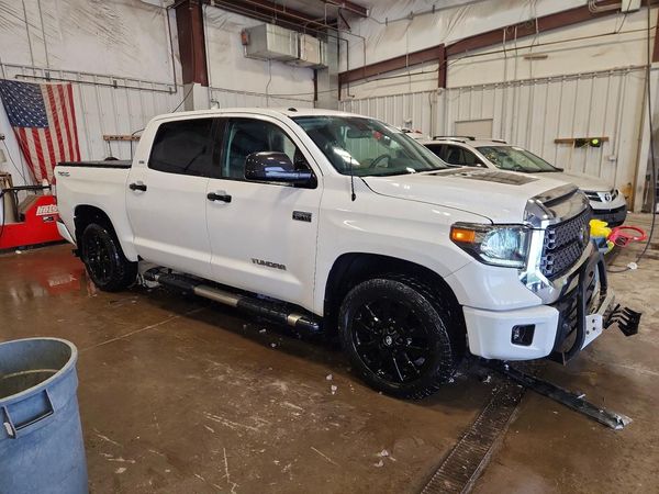 2019 TOYOTA TUNDRA SR5 Grade