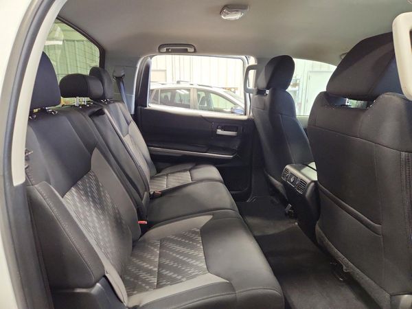 2019 TOYOTA TUNDRA SR5 Grade