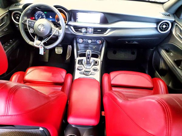 2024 ALFA ROMEO STELVIO TI AWD
