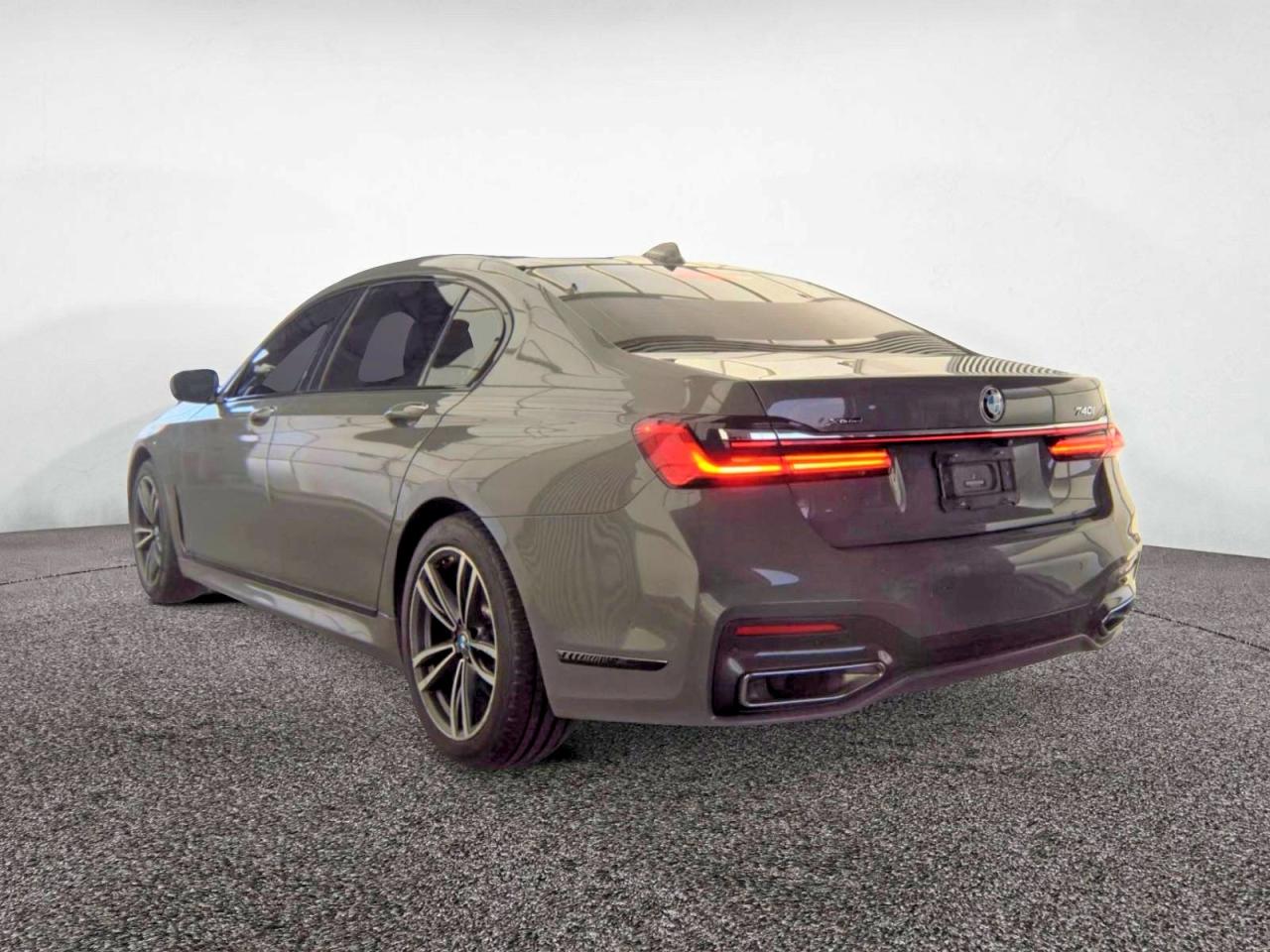 2020 BMW 740 xDrive
