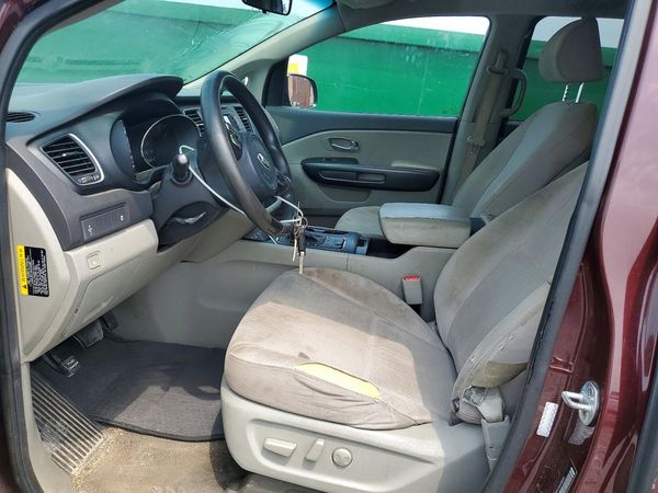 2016 KIA SEDONA