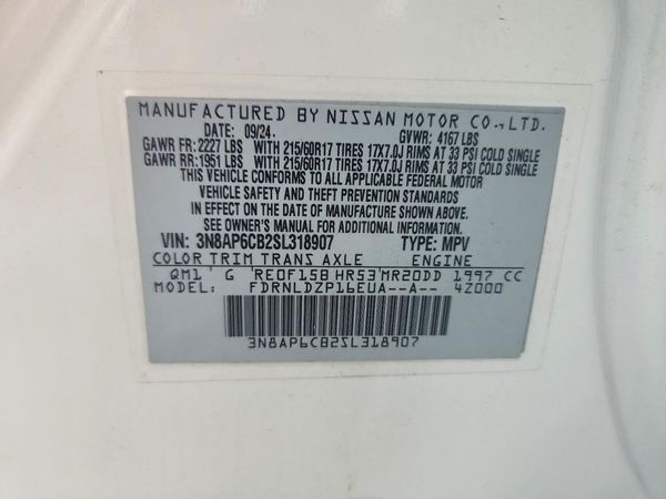 2025 NISSAN KICKS SV