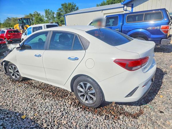 2022 KIA RIO