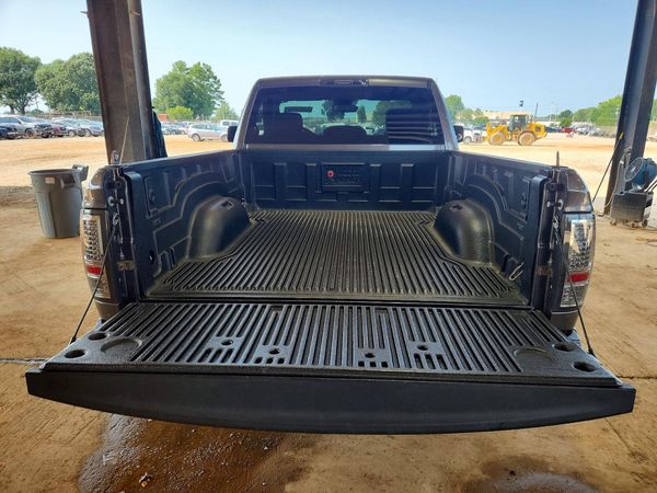 2017 RAM 1500 ST REG CAB 4X2