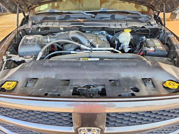 2017 RAM 1500 ST REG CAB 4X2