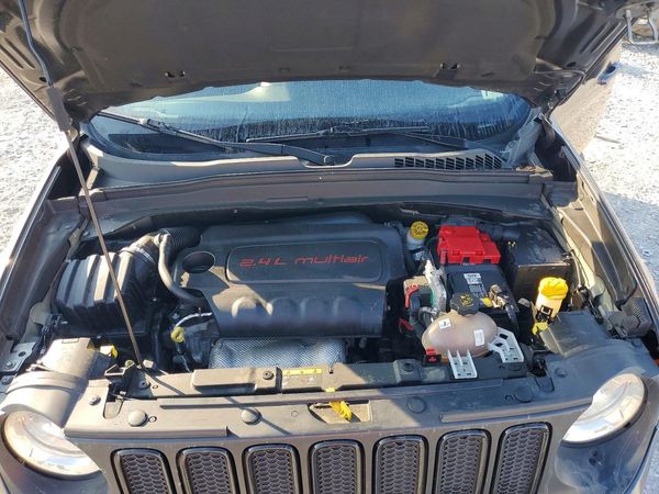 2018 JEEP RENEGADE Sport