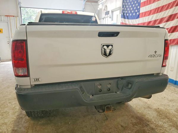 2018 RAM 2500 ST CREW CAB 4X4