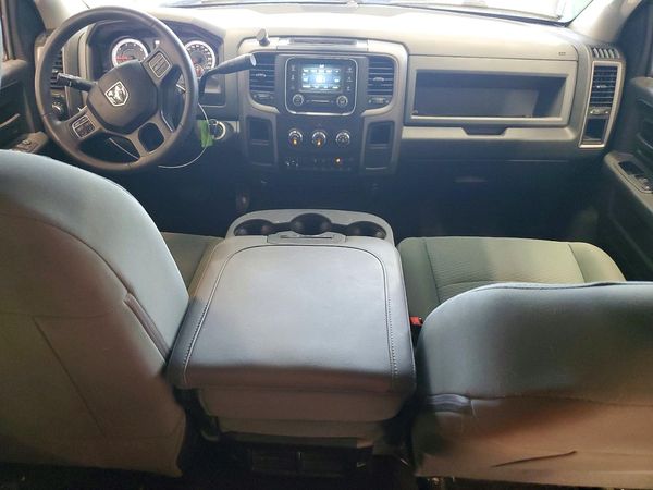 2018 RAM 2500 ST CREW CAB 4X4