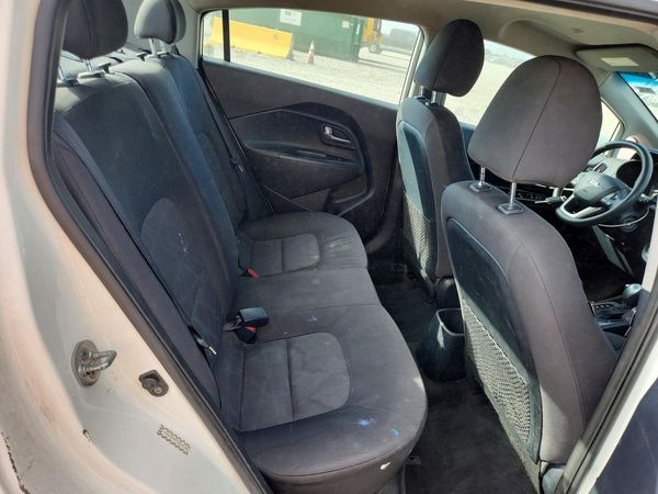 2016 KIA RIO LX A/T