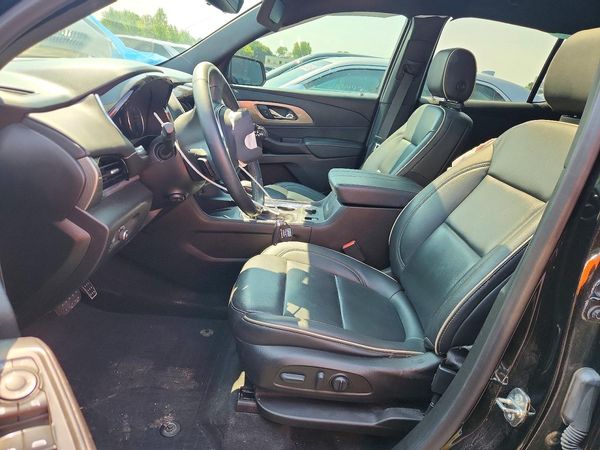 2023 CHEVROLET TRAVERSE Premier — DENT