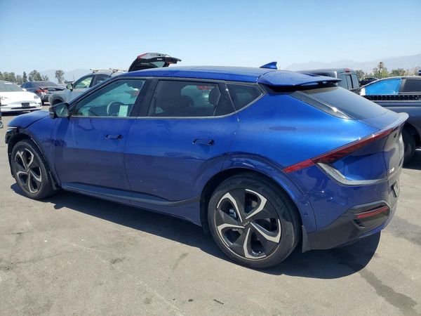 2022 KIA EV6