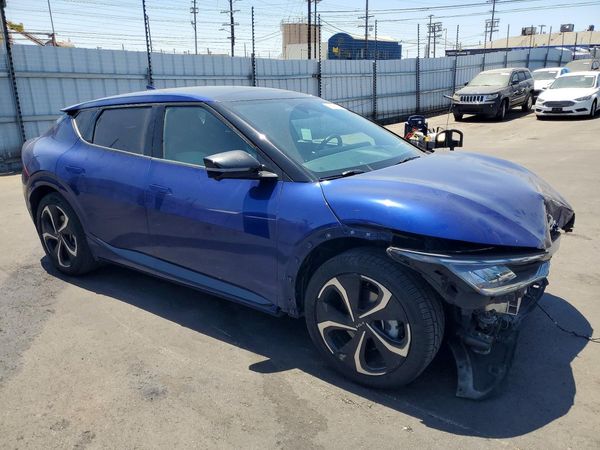 2022 KIA EV6