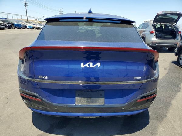 2022 KIA EV6