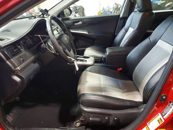 2012 TOYOTA CAMRY — DENT