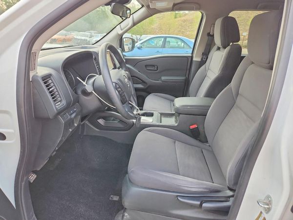 2024 NISSAN FRONTIER