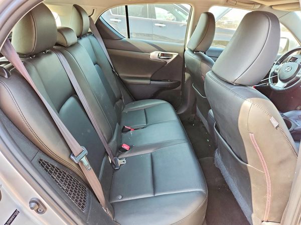2013 LEXUS CT