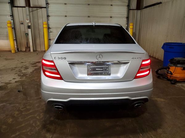 2013 MERCEDES-BENZ C C300