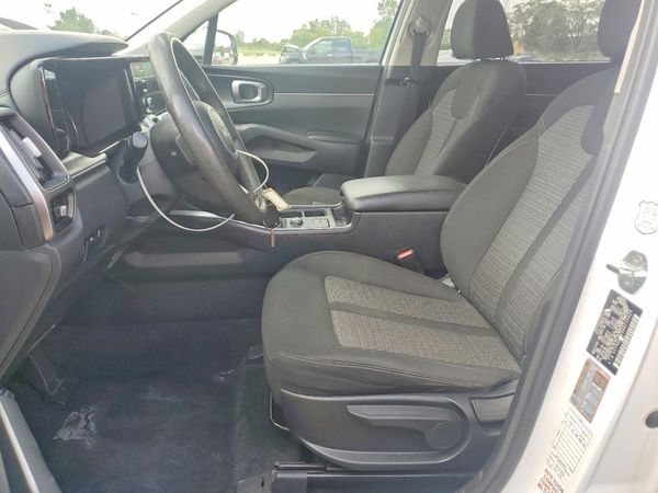 2022 KIA SORENTO LX
