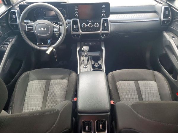 2022 KIA SORENTO LX