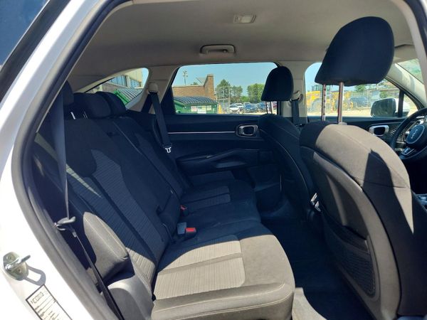 2022 KIA SORENTO LX