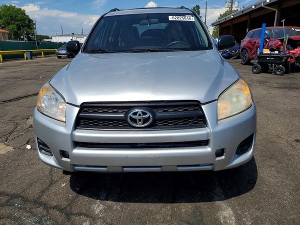 2012 TOYOTA RAV4 Standard